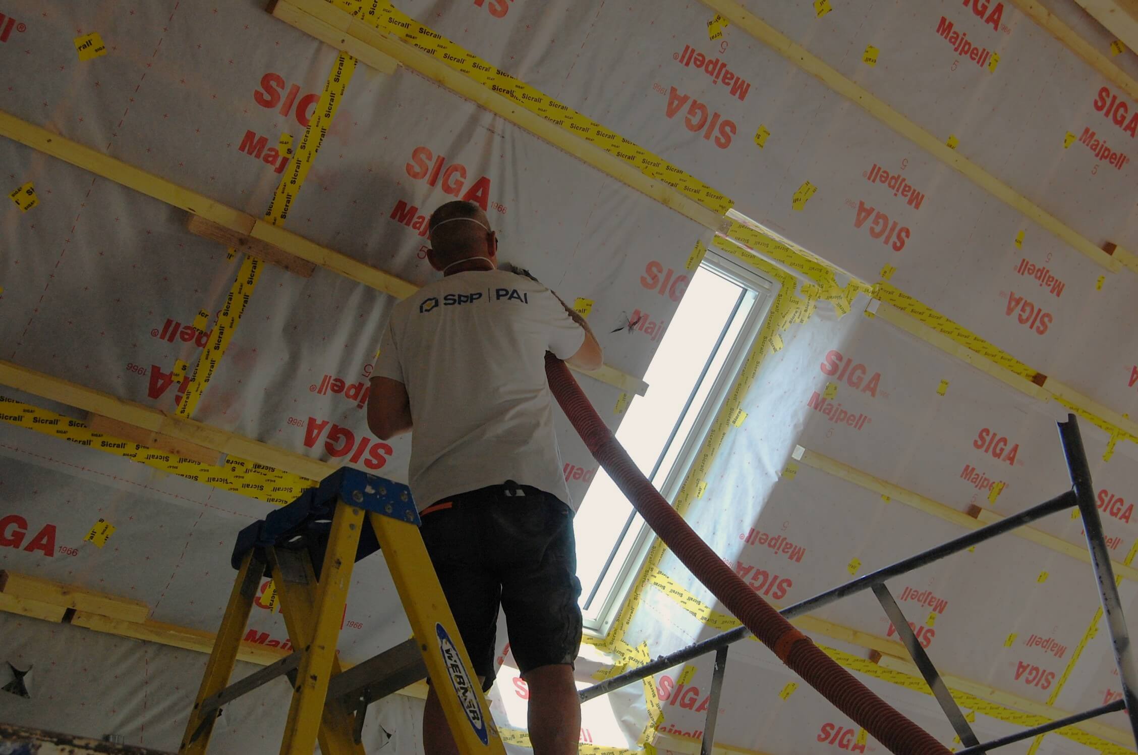 Chantier isolation des murs par injection